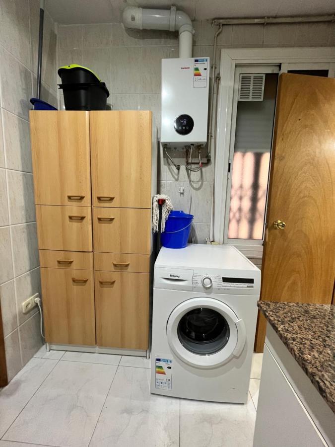 Bugo Luis Apartament Leilighet Barcelona Eksteriør bilde